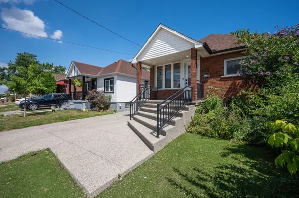 Hamilton, ON L8H 1Z7,525 Britannia AVE