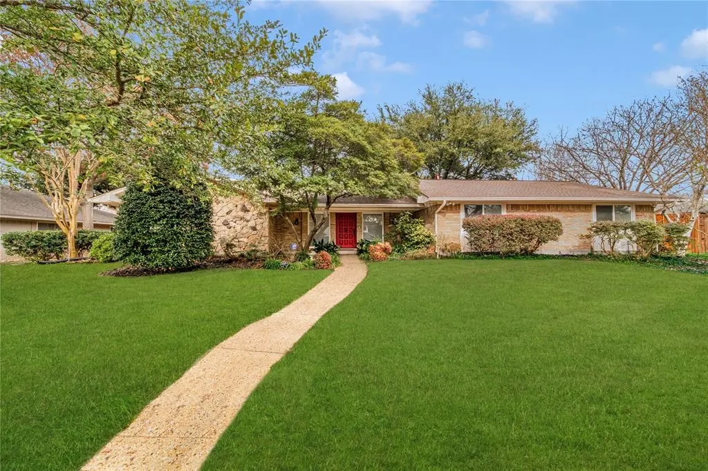 Dallas, TX 75229,3825 Echo Brook Lane