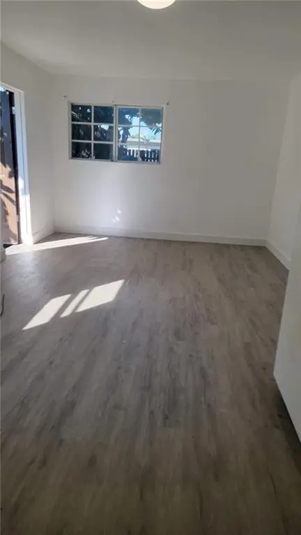 Hollywood, FL 33020,2417 Hayes St #6