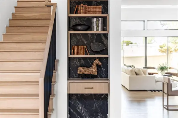 Dallas, TX 75214,6942 Coronado Avenue