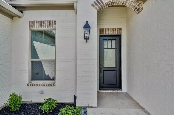 Granbury, TX 76049,2719 Village Road