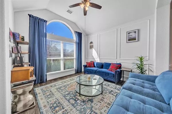 Mansfield, TX 76063,900 Netherfield Parkway