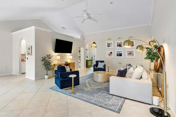 West Palm Beach, FL 33409,2860 Wilderness Rd