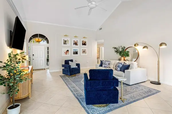 West Palm Beach, FL 33409,2860 Wilderness Rd