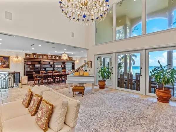 Golden Beach, FL 33160,555 Ocean Blvd