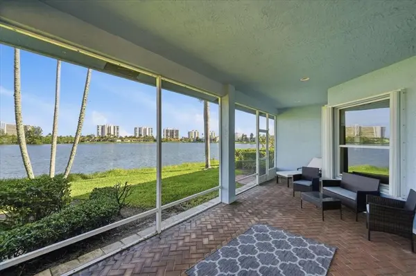 Hutchinson Island, FL 34949,3336 Caracal Dr