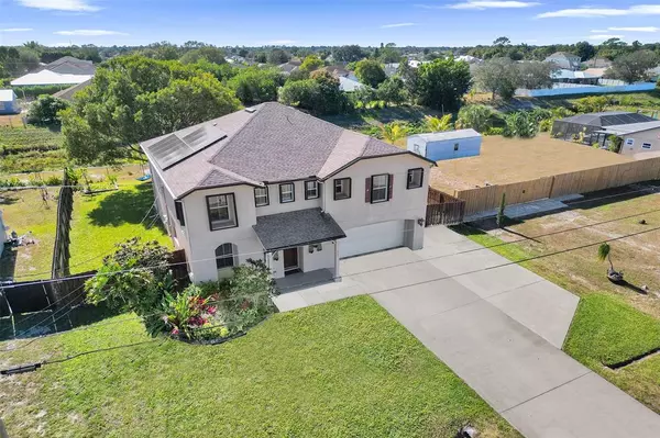 864 SW Java Ave, Port St Lucie, FL 34953