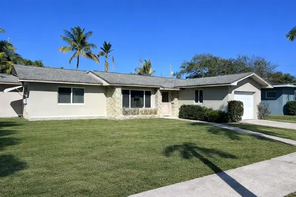 108 Harvard Dr, Lake Worth Beach, FL 33460