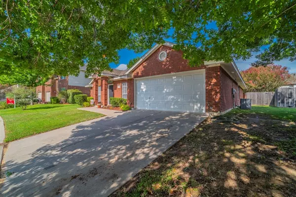 Arlington, TX 76001,6405 Redstone Drive