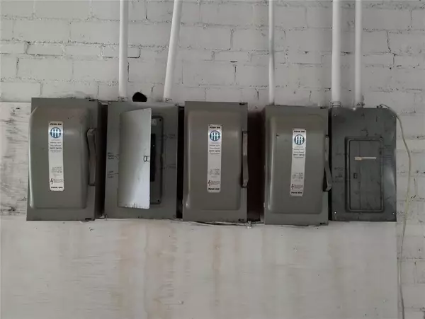 Dallas, TX 75227,4102 Urban Avenue