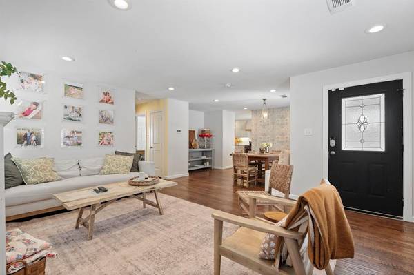 Richardson, TX 75081,312 Hillcrest Avenue