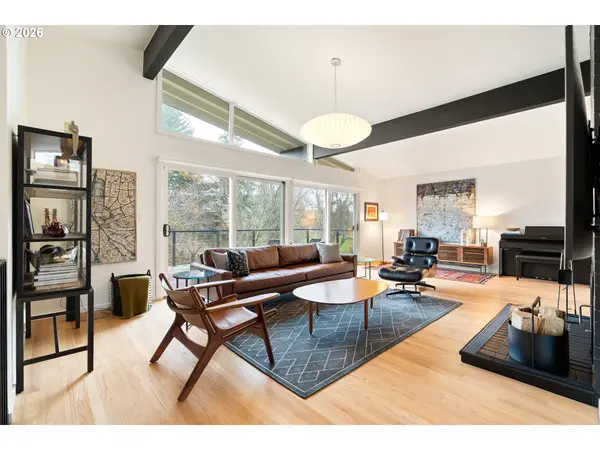 Portland, OR 97219,7323 SW 24TH AVE