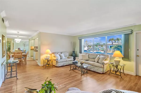 Hollywood, FL 33019,1501 N 12th Court #9b