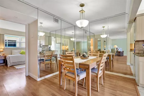 Hollywood, FL 33019,1501 N 12th Court #9b