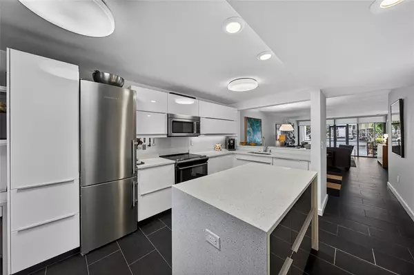 Pompano Beach, FL 33060,1100 SE 5th Ct #58