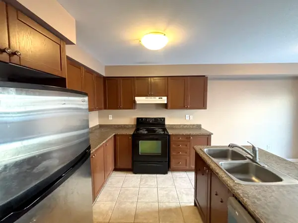 Burlington, ON L7M 0K8,3319 Mikalda RD