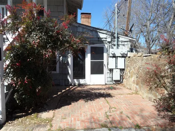 Fort Worth, TX 76107,2008 Sanquinet Street