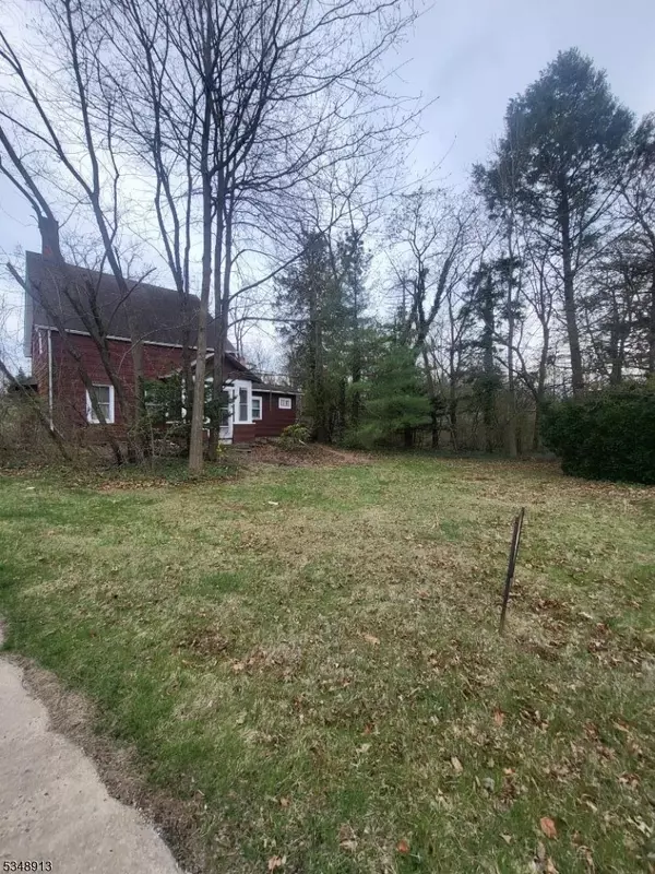 Springfield Twp., NJ 07081,701 Mountain Ave