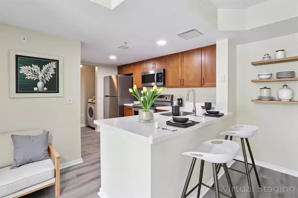 Coconut Creek, FL 33073,5051 Wiles Rd #201