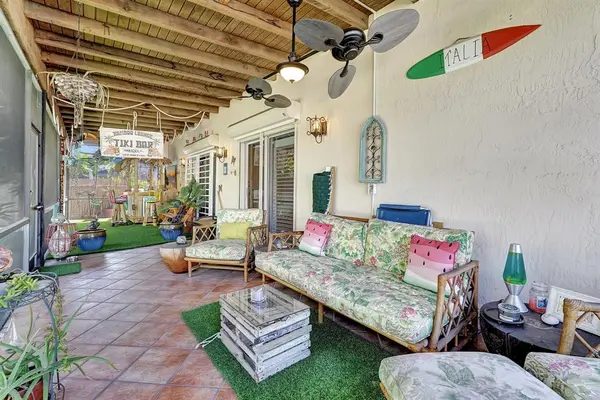 Dania Beach, FL 33004,419 SE 6th St