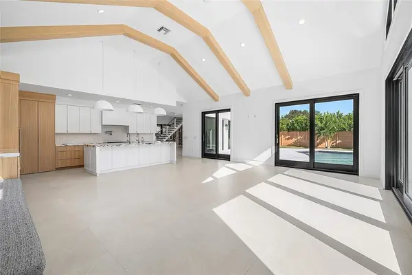 Jupiter, FL 33469,8 Leeward Cir