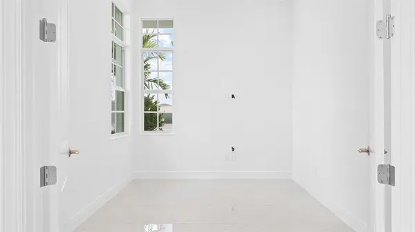 Westlake, FL 33470,5066 LIDO KEY LANE