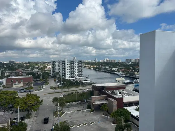 Fort Lauderdale, FL 33308,3100 NE 49th St #PH06