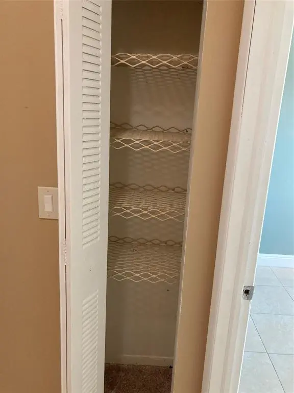 North Lauderdale, FL 33068,8009 SW 7th Ct