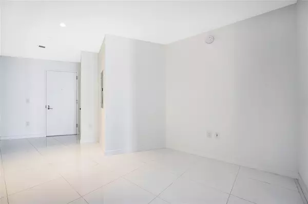 Miami, FL 33132,851 NE 1st Ave #3500