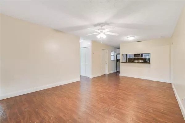 Stuart, FL 34997,6549 SE FEDERAL HWY #204