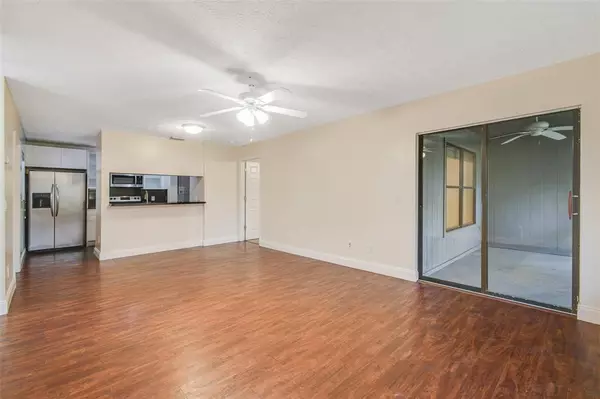 Stuart, FL 34997,6549 SE FEDERAL HWY #204