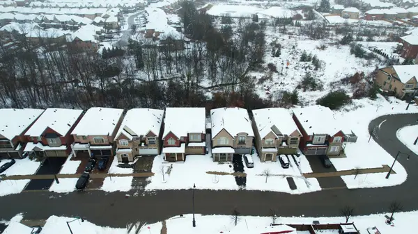 Brampton, ON L6Y 0Y8,42 Arrowpoint DR