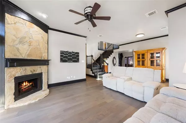 Highland Village, TX 75077,2480 Glen Ridge Drive