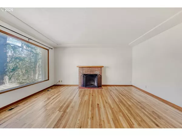 Portland, OR 97225,6615 SW CANYON DR