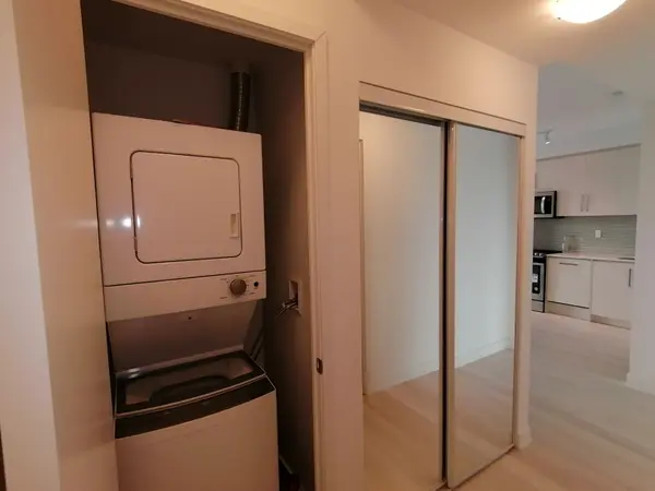 Toronto C07, ON M2N 0K5,5180 yonge ST #2112