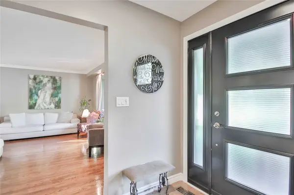 Ajax, ON L1S 6H8,10 Jacwin DR