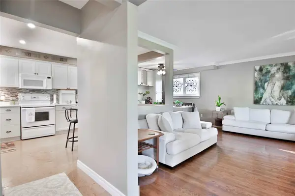 Ajax, ON L1S 6H8,10 Jacwin DR