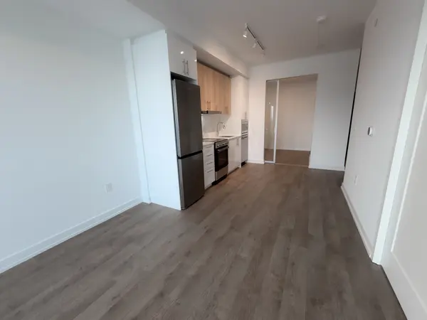 Markham, ON L6E 0W3,9751 Markham RD #619