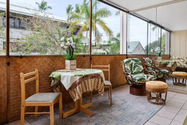 Kailua-kona, HI 96740,75-5719 ALII DR #220