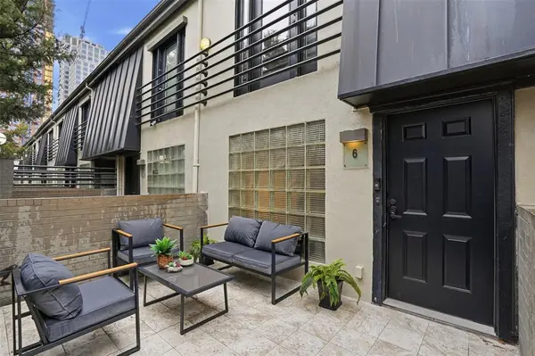 Dallas, TX 75205,4414 Buena Vista Street #6