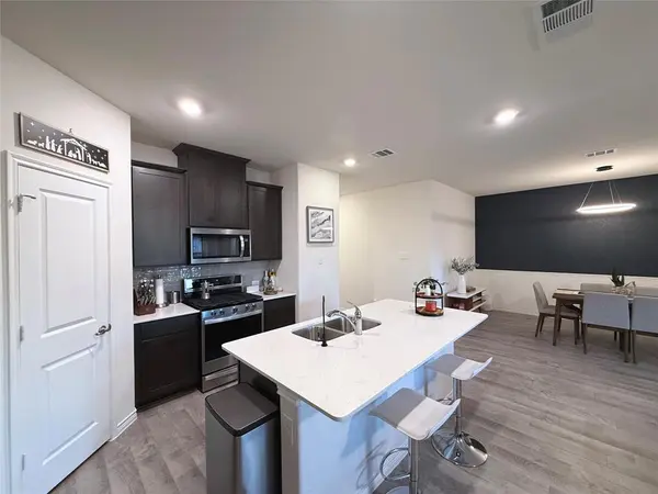 Aubrey, TX 76227,11008 Summer Rain Boulevard