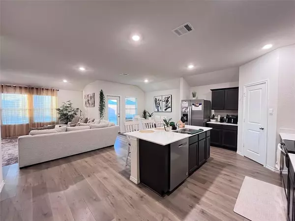 Denton, TX 76207,1415 Bent Spur Drive