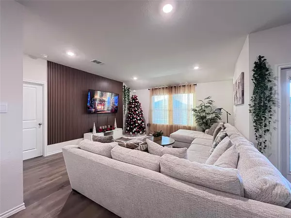 Denton, TX 76207,1415 Bent Spur Drive