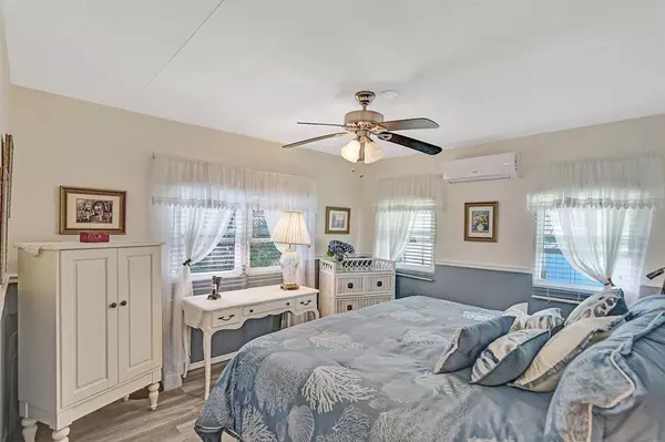 Davie, FL 33324,2301 SW 86th Ter