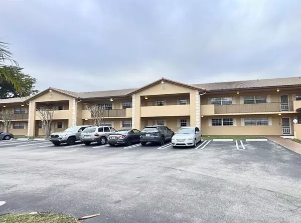 2966 Coral Springs Dr, Coral Springs, FL 33065