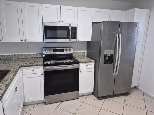 Coral Springs, FL 33065,2966 Coral Springs Dr