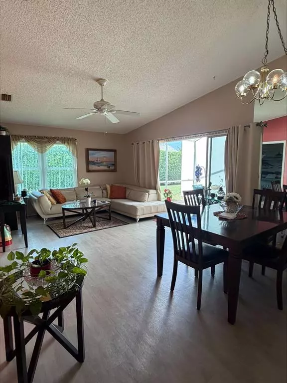 Delray Beach, FL 33484,15683 Bottlebrush Cir