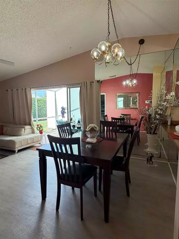 Delray Beach, FL 33484,15683 Bottlebrush Cir