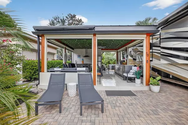 Pompano Beach, FL 33068,78 S Cortez Dr #78