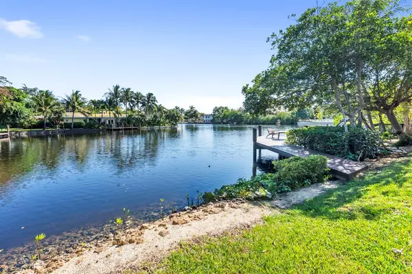 Wilton Manors, FL 33305,700 Kensington Pl #700
